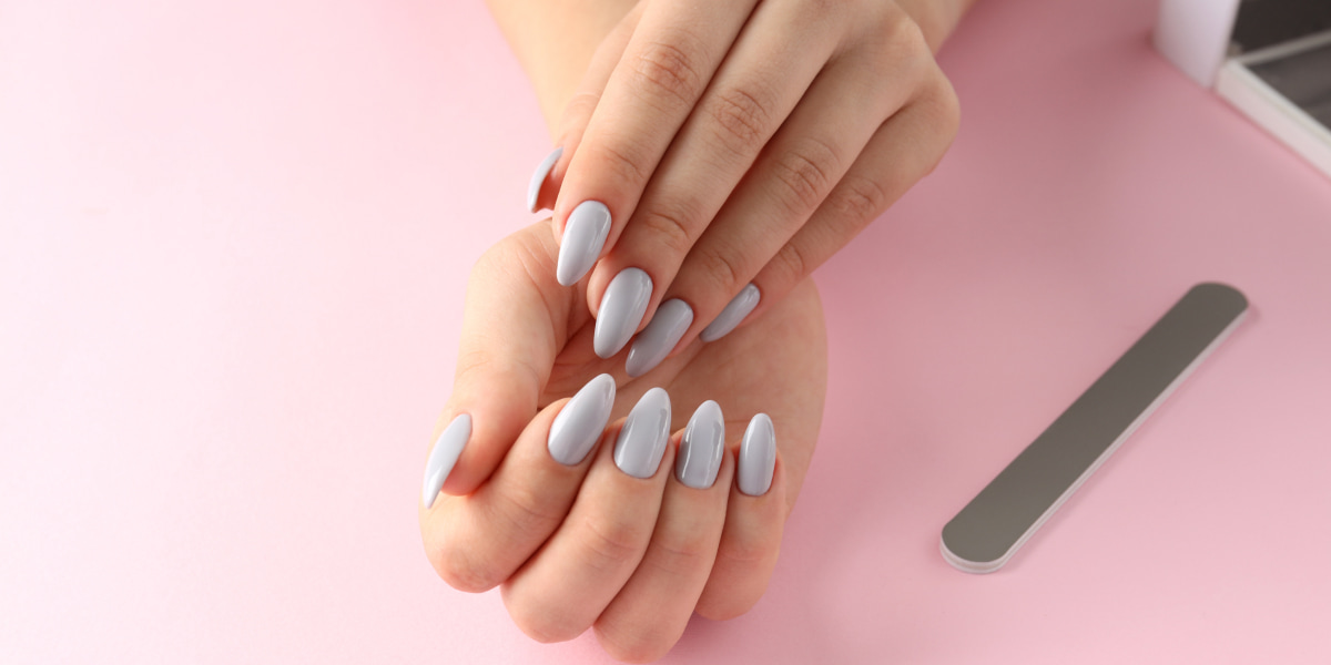 How To Remove Gluedon Nails? 4 Popular And Safe Ways