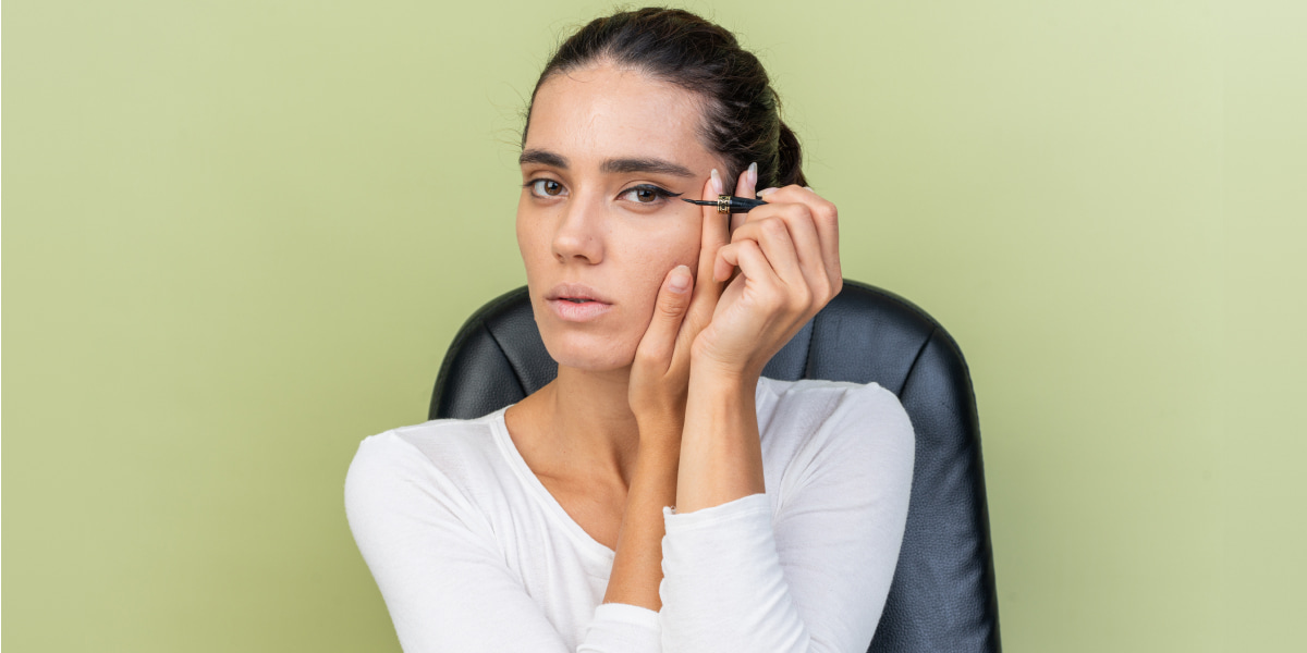 How To Apply Eyeliner Eyeliner 101