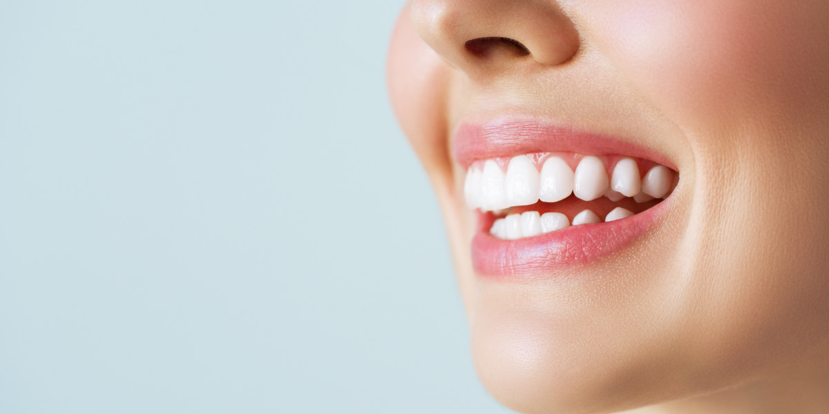 How To Make Teeth White 12 Ways To Make Your Teeth Whiter