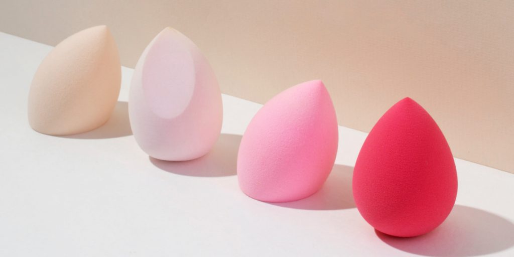 How To Dry And Store A Makeup Sponge Properly 1024x512 - How To Clean Beauty Blenders With No Hassle?