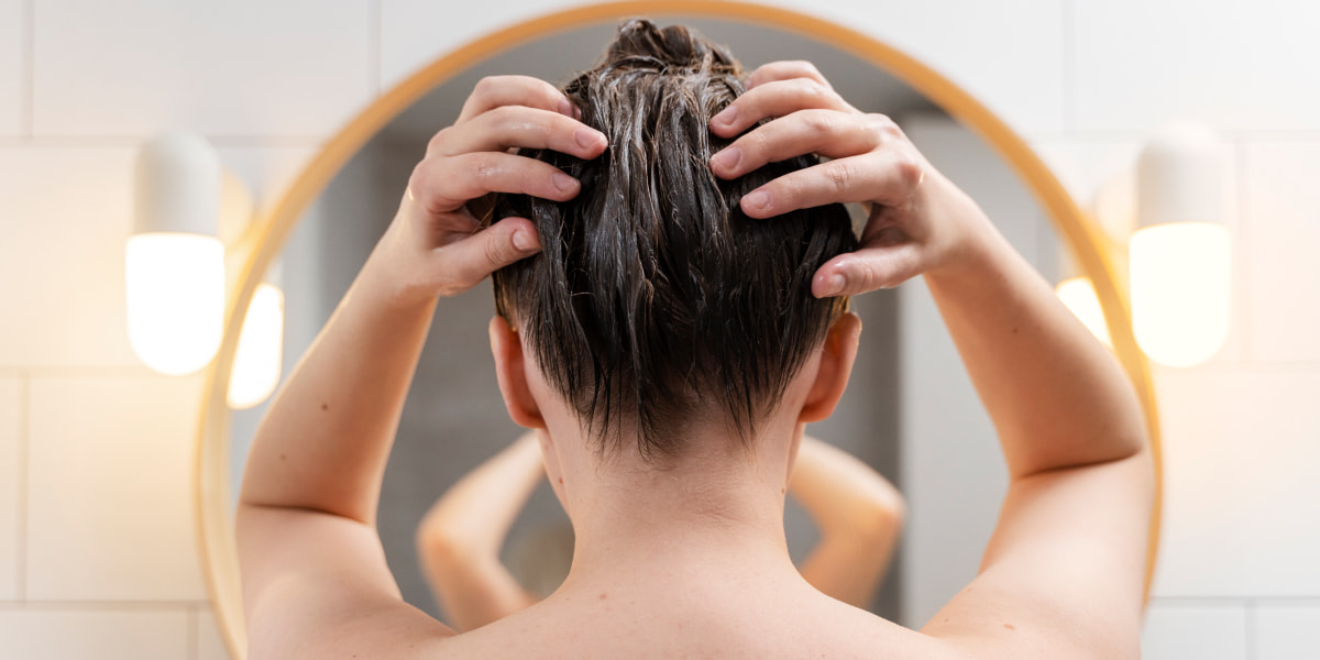 How To Exfoliate Your Scalp? Tips, Cautions, Benefits