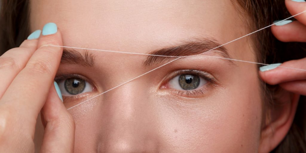 So What Exactly Is Eyebrows Threading Procedure 1024x512 - What Is Eyebrows Threading And How Does It Work