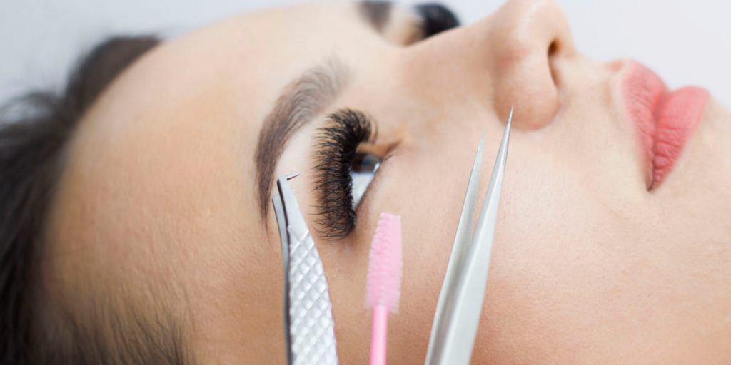 tools for putting on fake eyelashes