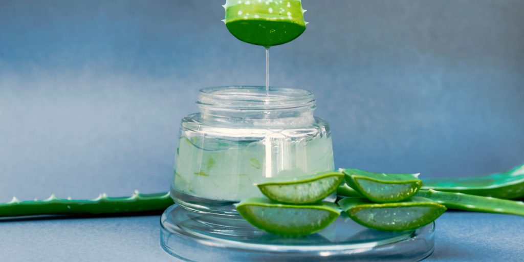 How to Use Aloe Vera Juice for Skin 1024x512 - Aloe & Skin Care: Benefits, Uses, Side Effects