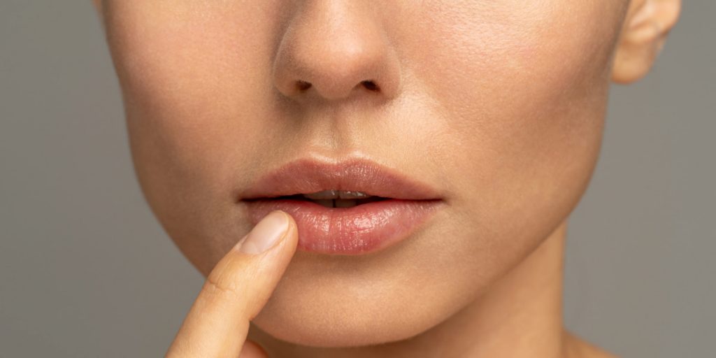 4 How to do the treatment after the lip filler procedure  1024x512 - Things To Avoid After Lip Fillers: Care Tips  