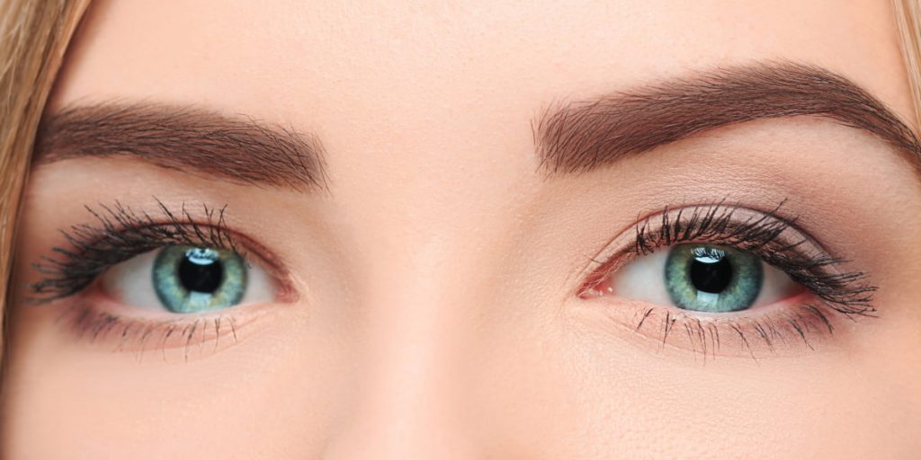 4 Natural Makeup for Green Eyes 1024x512 - Beginner's Step-by-step Guide On Natural Eye Makeup