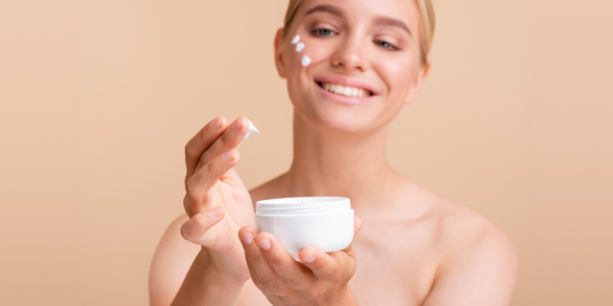 How To Use Moisturizer For The Face Useful Tips