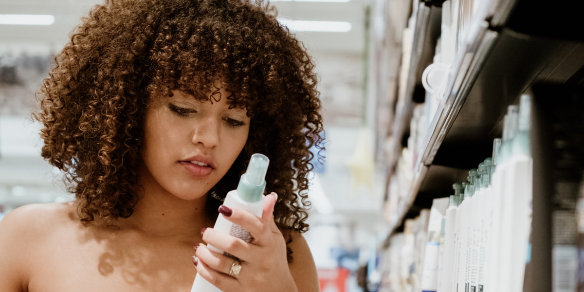 How To Use A Dry Shampoo Properly A Complete Guide