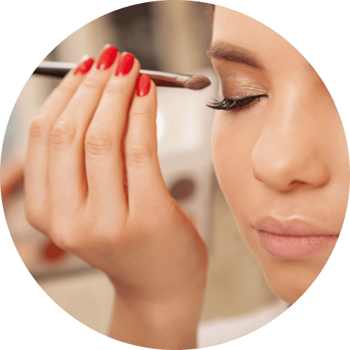 8 Step 6. Blend and smudge min - How To Apply Kajal For Eyes? Step-by-step Guide 