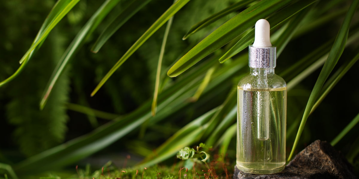 Neem Oil For Your Hair 7 Benefits and Uses